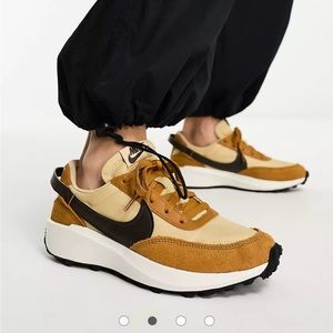 Nike Waffle Debut Sneakers - bronze